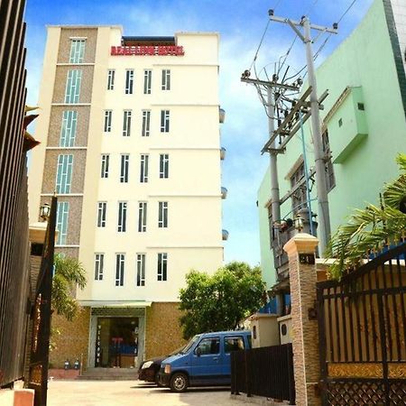 Real Link Hotel Yangon Exterior foto